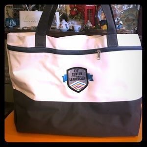 Rodan & Fields Center For Leadership Tote